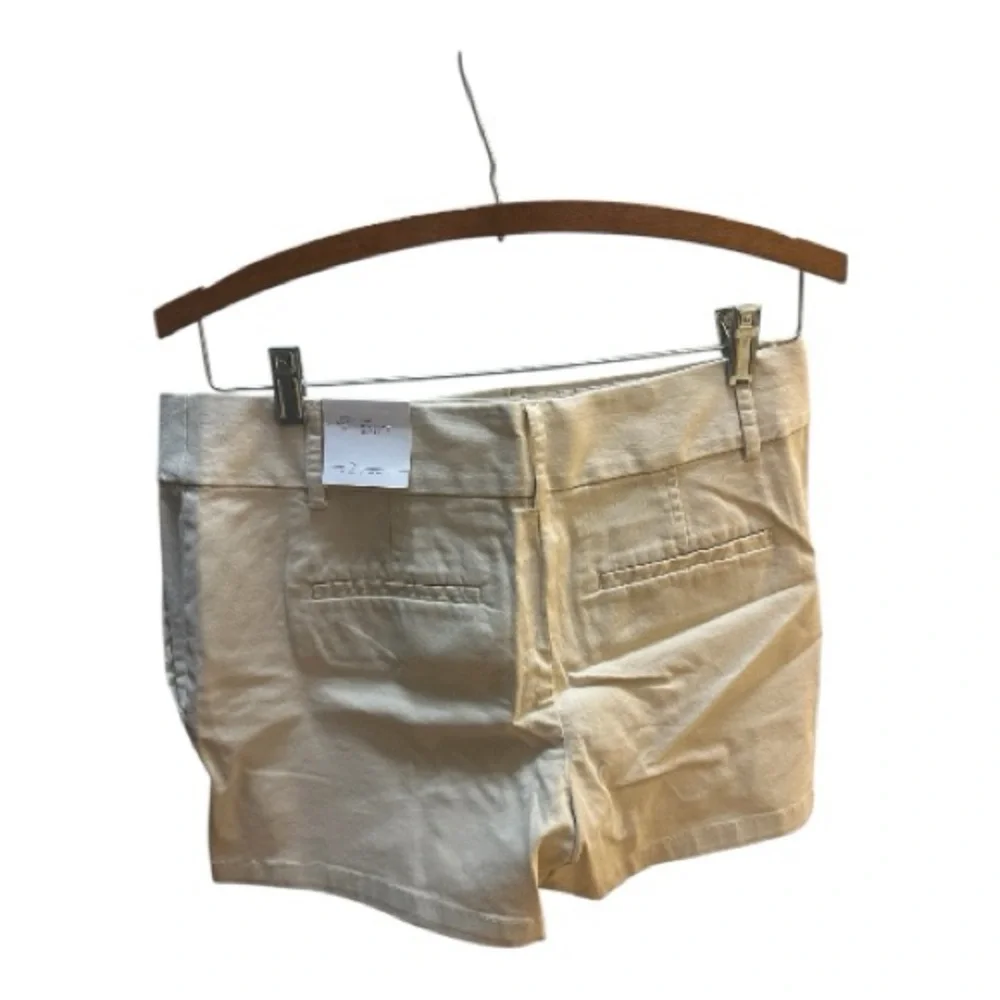LOFT Riviera Shorts - Picture 2 of 3